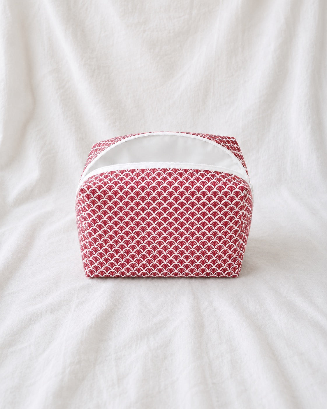 Medium Toiletry Bag