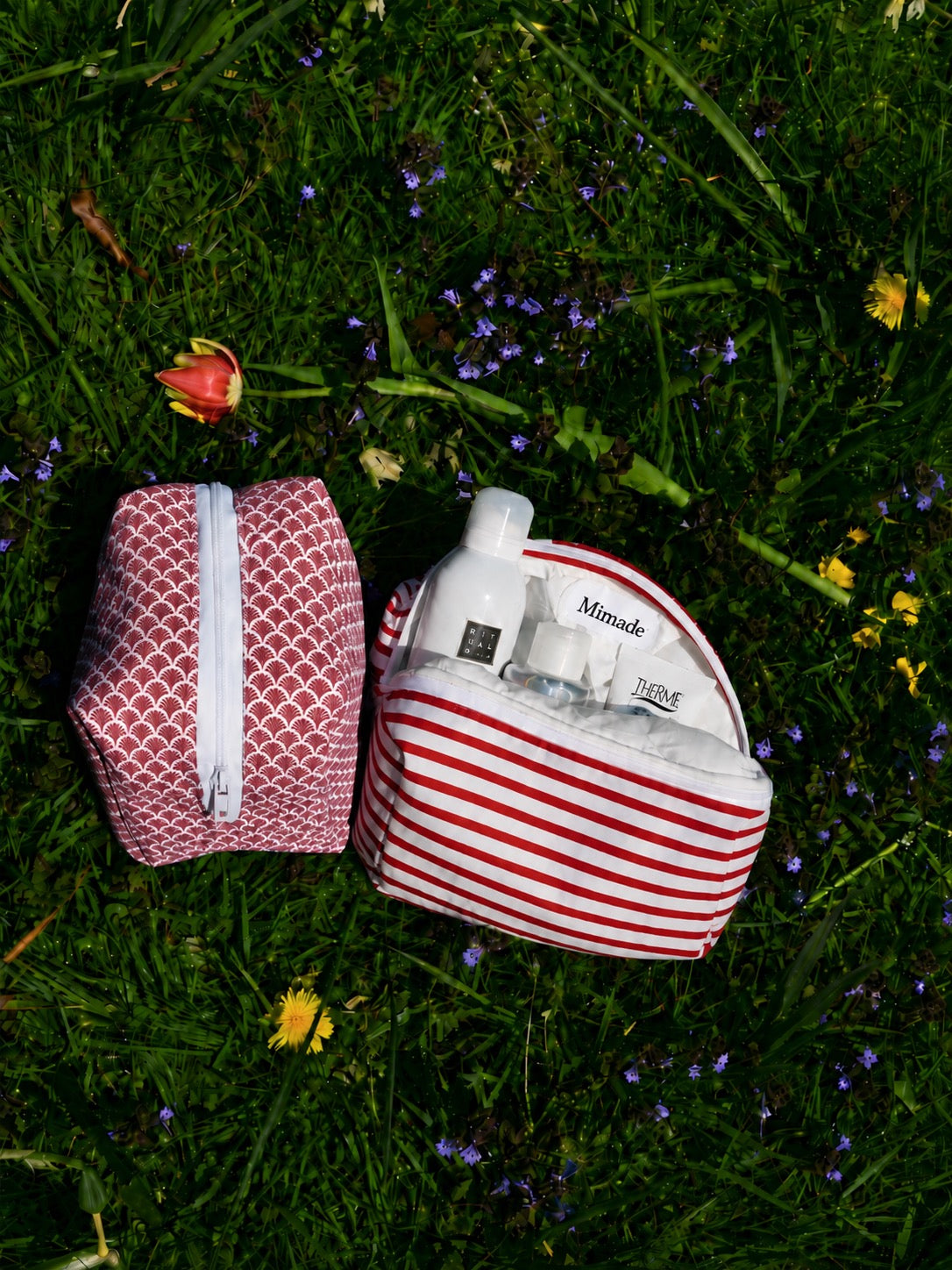 Medium Toiletry Bag
